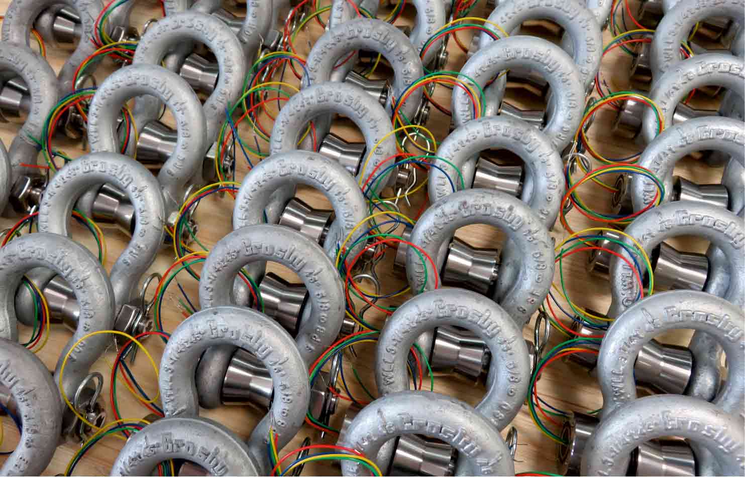 multiple-325te-load-shackles-oem-application